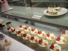 -好利来(高新枫叶广场店)