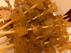 -洞庭洲·防空洞火锅·烧烤·铜锅涮肉(新百广场店)