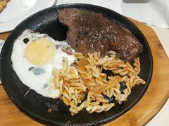 -纽斯特牛排自助餐厅(浦江万达店)