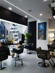 -U·NI SALON 造型
