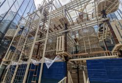 -PIPIKINGDOM皮皮王国欢乐号(欢乐海岸购物中心店)