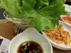 -青瓦餐厅·生鱼片·韩园烤肉(西塔店)