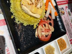 泰式无骨海南鸡配鸡油饭-阿飛冰室(下沙店)