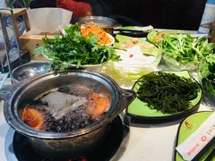 -一叶一世界·素食餐厅(锦华万达店)