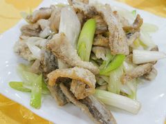 -里下河土菜馆(解放路店)