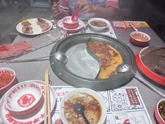 -生活如沸·顺德水牛奶火锅(大学路店)