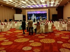 -上海龙之梦万丽酒店