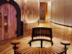 -涨巢·潮玩水疗局