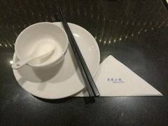 餐具摆设-鹿港小镇(金虹桥国际中心店)