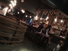 -斯普汇生蚝牛排馆(中骏世界城店)