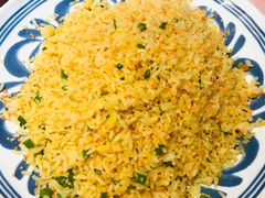 蟹子金沙炒饭-龙桥私厨·姜花菊花过桥鱼·顺德菜(容桂店)