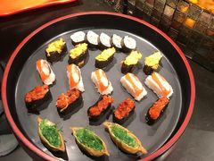 -四海一家自助餐(益田假日广场店)