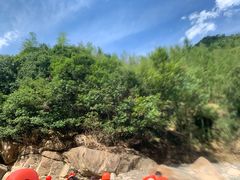 -雅鲁激流探险漂流