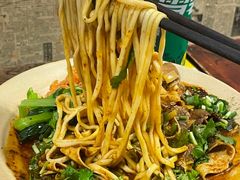 -方铲铲·成都板凳面(滨江银泰店)