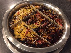 -邓莽子老火锅(中兴路总店)