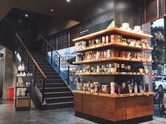 零售区-星巴克(深圳新沙天虹店)