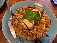 -蓝壁虎咖啡酒馆