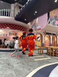 -奈尔宝家庭中心·亲子餐厅(鄞州万达店)