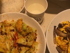 -渔语鱼酸菜鱼新川菜(来福士店)