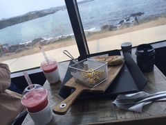-Cafe Aewol Monsant