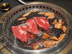 -何发发和牛烧肉·鳗鱼榴莲放题自助(乐峰广场店)