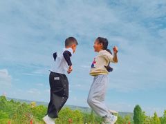 -都江堰玫瑰花溪谷