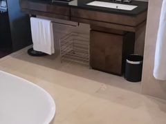 -广州天河希尔顿酒店