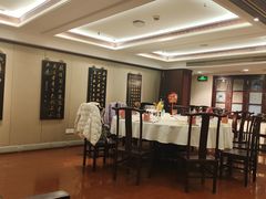 -梅龙镇酒家(南京西路总店)