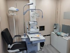 -零度眼镜·宝视友·蔡司依视路(吾悦花街店)