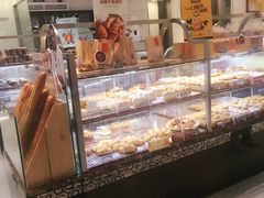 面包甜点陈列柜-味多美(江桥万达店)