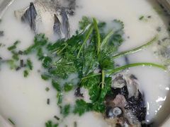 鱼头汤-天乐农家鱼头王(天目湖店)