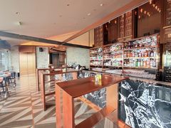 -FLAIR顶层餐厅酒吧(浦东丽思卡尔顿酒店)