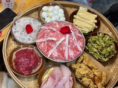 -赵美丽·重庆社区火锅·直营店(火车东站·中豪国际店)