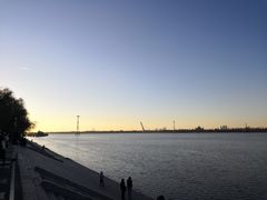 -人民防洪胜利纪念塔