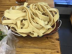 -鱼众不同·鸡公煲·烤全鱼(国顺路店)