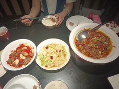 -湘西小馆(滨河路店)