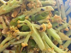-五谷丰登·胶东海鲜·家常菜(张村店)