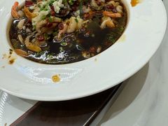 -川流不息·地道川菜·小龙虾(松东路店)