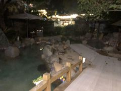 -张家港金凤凰度假村温泉