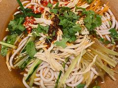 鸡丝凉米线-紫滇源云南生态菜(丹凤街店)
