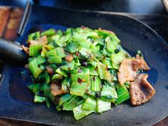 青菜牛肉-老幺泉水鸡