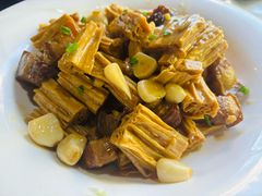 -鄱阳湖·江西小炒·瓦罐煨汤(五道口店)