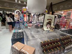 -泡泡玛特POPMART(蓝色港湾店)