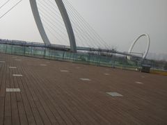 -南京眼步行桥