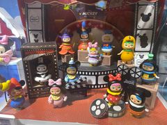 -泡泡玛特POPMART(苏州诚品生活店)