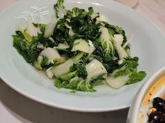 -荷花亭·湖北融合菜(中商广场店)