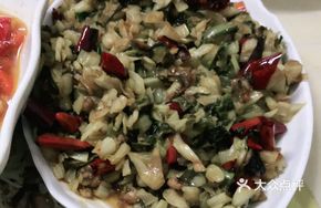 Sauerkraut with Dried Chili and Minced Pork