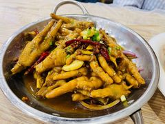 -江城燕子大排档(江汉路步行街店)