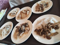 -天宜隆蘑菇宴火锅(石景山旗舰店)
