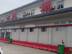 -应城停车区-停车场
